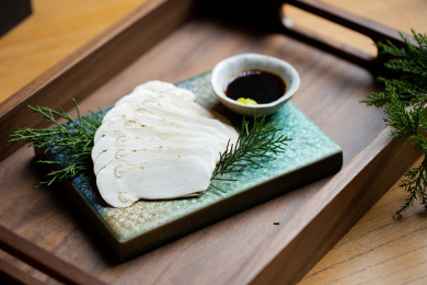 新鲜松茸刺身