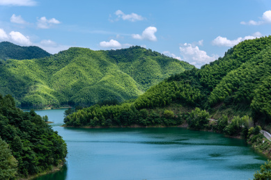 中国安徽皖南川藏线青龙湾自然风光