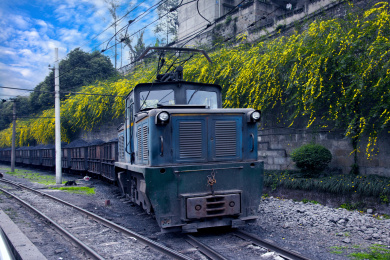 乐山市犍为县嘉阳跃进车站上的小火车