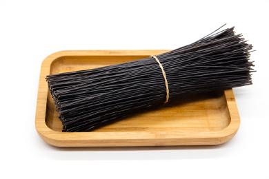 白背景中式传统粉丝蕨根粉