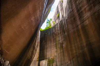 中国浙江省缙云县仙都景区岩宕书房