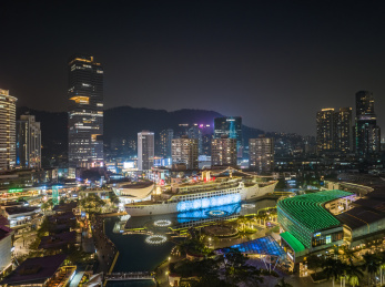 中国深圳蛇口海上世界明华轮
