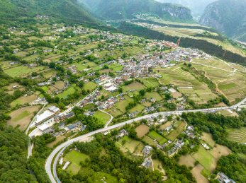 云南贡山风情丙中洛乡村旅游区自然风光