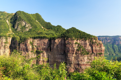 太行山红色嶂石岩悬崖峭壁