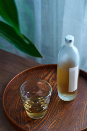 糯米发酵酿造的甘甜的清酒