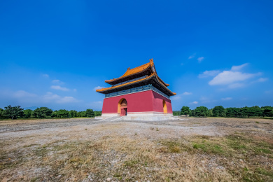 中国河北省遵化市清东陵景区大碑楼园林建筑