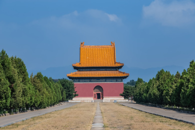 中国河北省遵化市清东陵景区大碑楼园林建筑