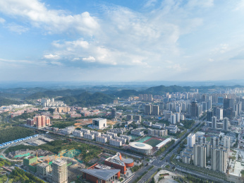 贵州省遵义市新蒲新区，城市秋日风光