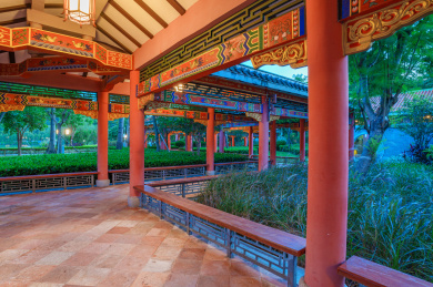 佛山顺峰山公园中式园林传统亭廊建筑夜景