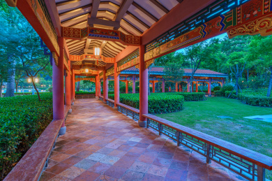 佛山顺峰山公园中式园林传统亭廊建筑夜景
