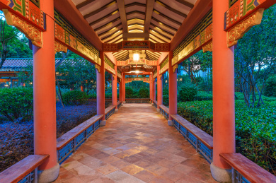 佛山顺峰山公园中式园林传统亭廊建筑夜景