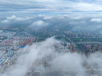 云上航拍河南禹州市颍河穿过市区