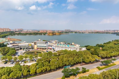 苏州市著名景点青剑湖景区全景图