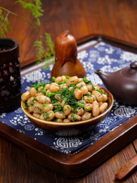 美味家常菜茴香炒花生米