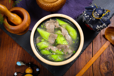 快餐外卖汤菜美食胜瓜牛肉片汤