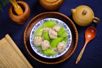 快餐外卖菜肴美食胜瓜鲜肉丸子汤