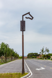 中国河北省丰宁县马镇大道马头路灯杆装饰