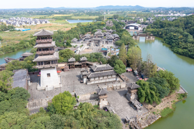 航拍湖北赤壁市三国赤壁古战场景区