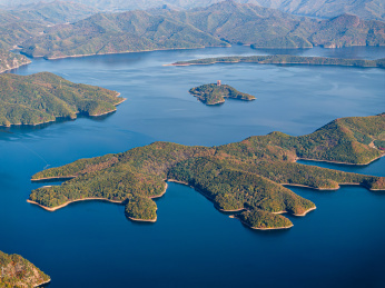 中国辽宁本溪桓仁水库航拍
