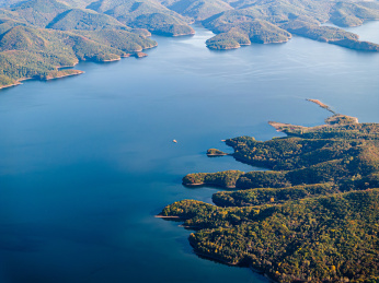 中国辽宁本溪桓仁水库航拍