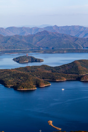 中国辽宁本溪桓仁水库风光