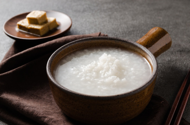 清淡养胃的白粥配白腐乳