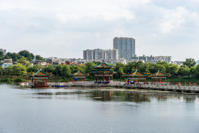 中国广东肇庆七星岩风景区五龙亭