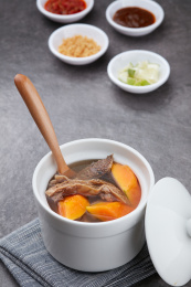 菌南瓜牛腩牛杂汤