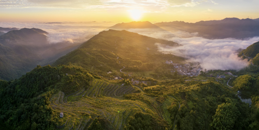 宁波四明山，云海日出，山间景色
