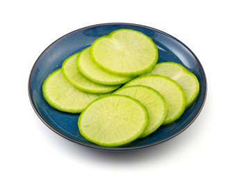 火锅素食类食材大份的萝卜片