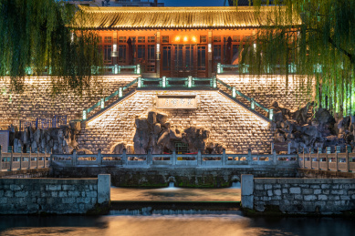 山东省济南市黑虎泉及虎泉阁