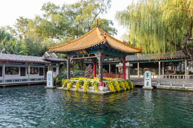 山东省济南市趵突泉公园观澜亭