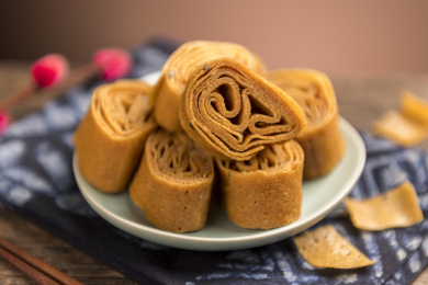 传统特色小吃油炸咯吱盒特写