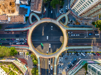 广东珠海凤凰北人行立交桥航拍