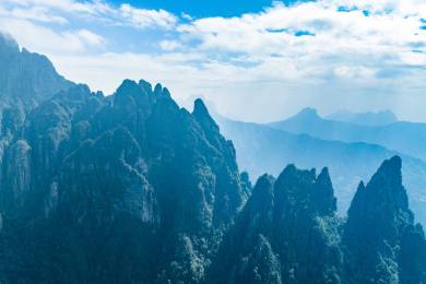 广西金秀：五指山风景区冬日景观雄奇秀丽