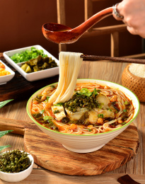 金汤藤椒五谷鱼粉