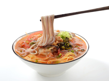 酸辣味五谷鱼粉