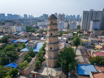 中国陕西省兴平市唐代砖塔清梵寺塔