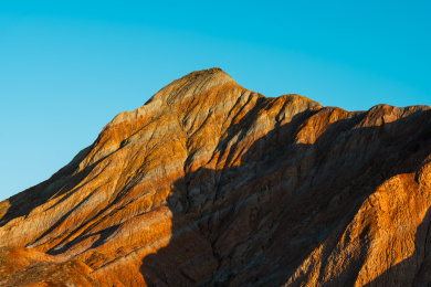 中国新疆昌吉市S101省道百里丹霞风光