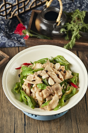 爆炒尖椒豆豉蒜香五花肉