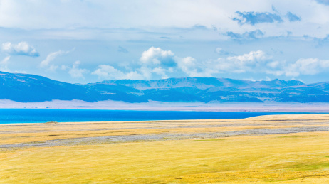 中国新疆维吾尔自治区博乐市赛里木湖风光