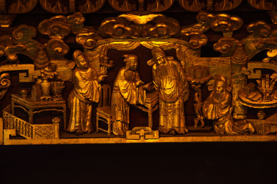 中国古建筑中的漆金贴金装饰构件