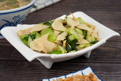 豆皮炒油菜  