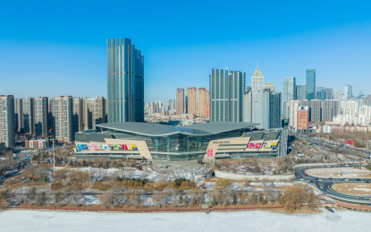 冬季辽宁沈阳五里河青年大街航拍城市风光
