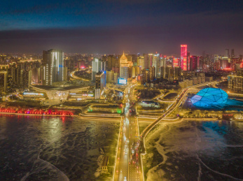 冬季辽宁沈阳青年大街五里河浑河桥航拍夜景