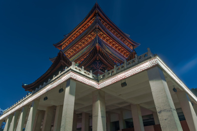 南宁民生广场畅游阁中式传统仿古建筑夜景