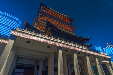 南宁民生广场畅游阁中式传统仿古建筑夜景