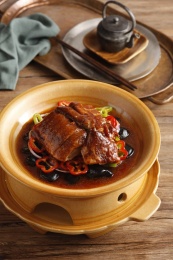 红烧鹅肉
