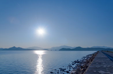中国香港大埔大美督船湾淡水湖与海景风光