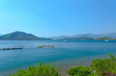 中国香港大埔大美督海湾海港码头游船游艇